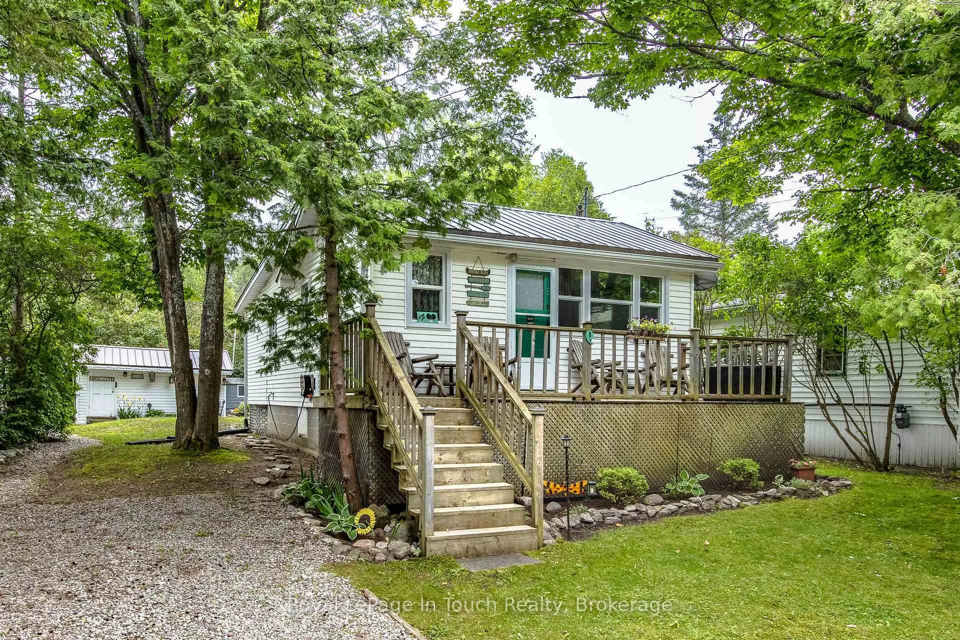 Photo 30 of 9 Earldom Boulevard, Tay, Port McNicoll — HOMEH
