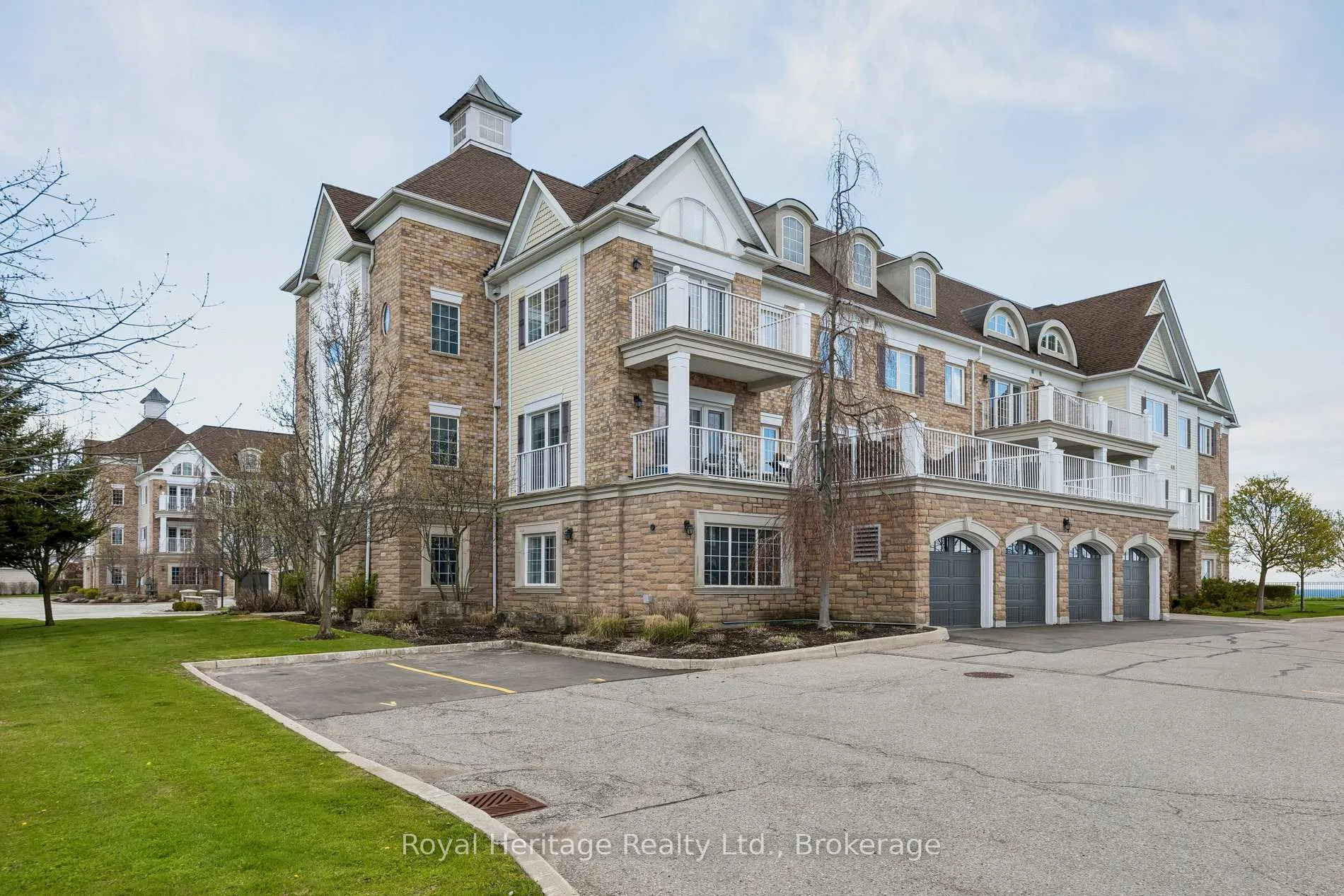 Photo 1 of Unit 101, 385 Lakebreeze Drive, Clarington, Newcastle — HOMEH