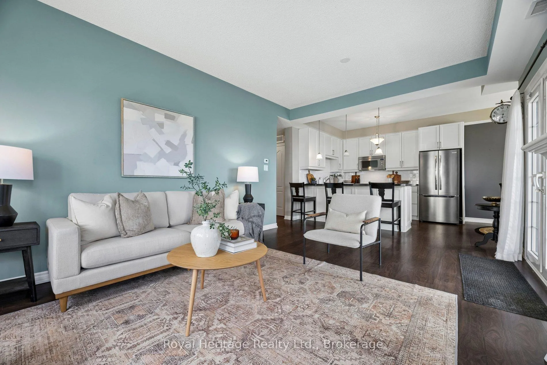 Photo 7 of Unit 101, 385 Lakebreeze Drive, Clarington, Newcastle — HOMEH