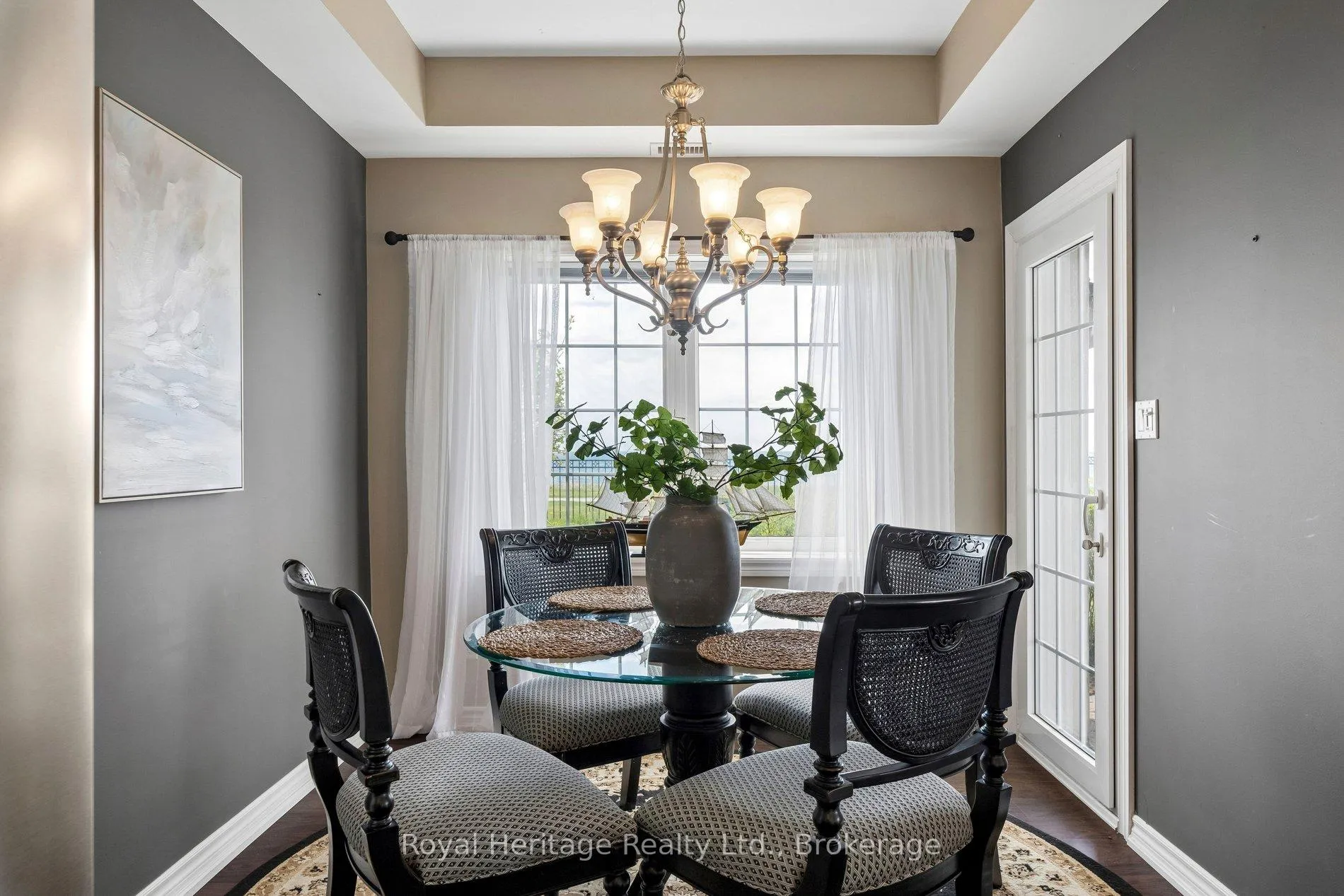 Photo 14 of Unit 101, 385 Lakebreeze Drive, Clarington, Newcastle — HOMEH
