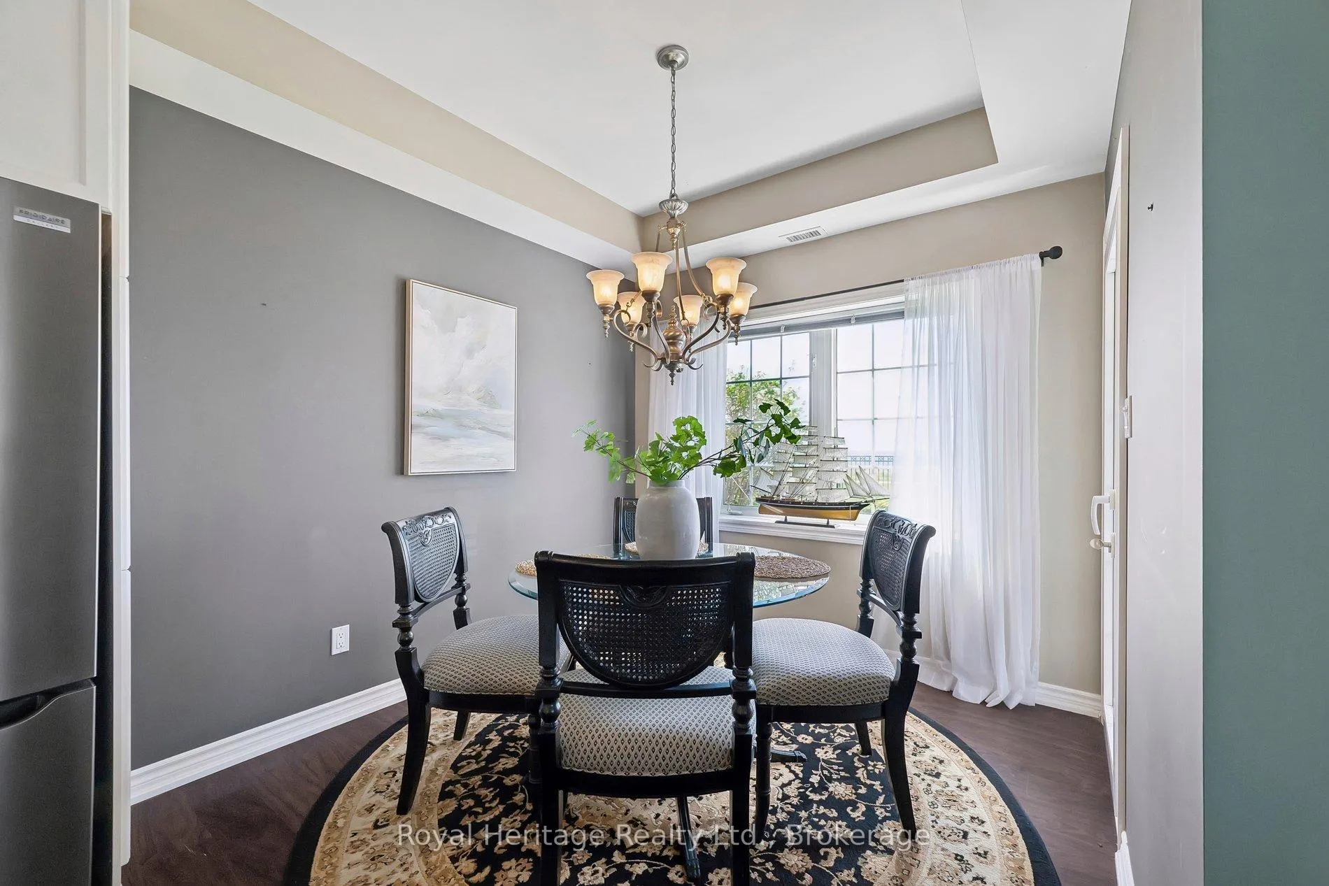 Photo 15 of Unit 101, 385 Lakebreeze Drive, Clarington, Newcastle — HOMEH