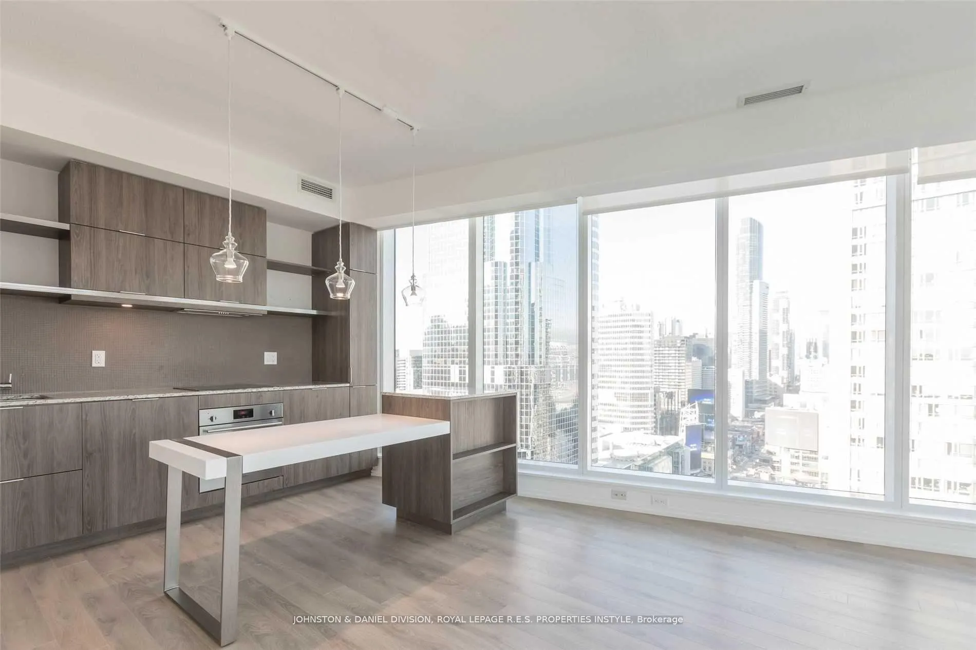 Photo 3 of Unit 2502, 197 Yonge Street, Toronto, Church-Yonge Corridor — HOMEH