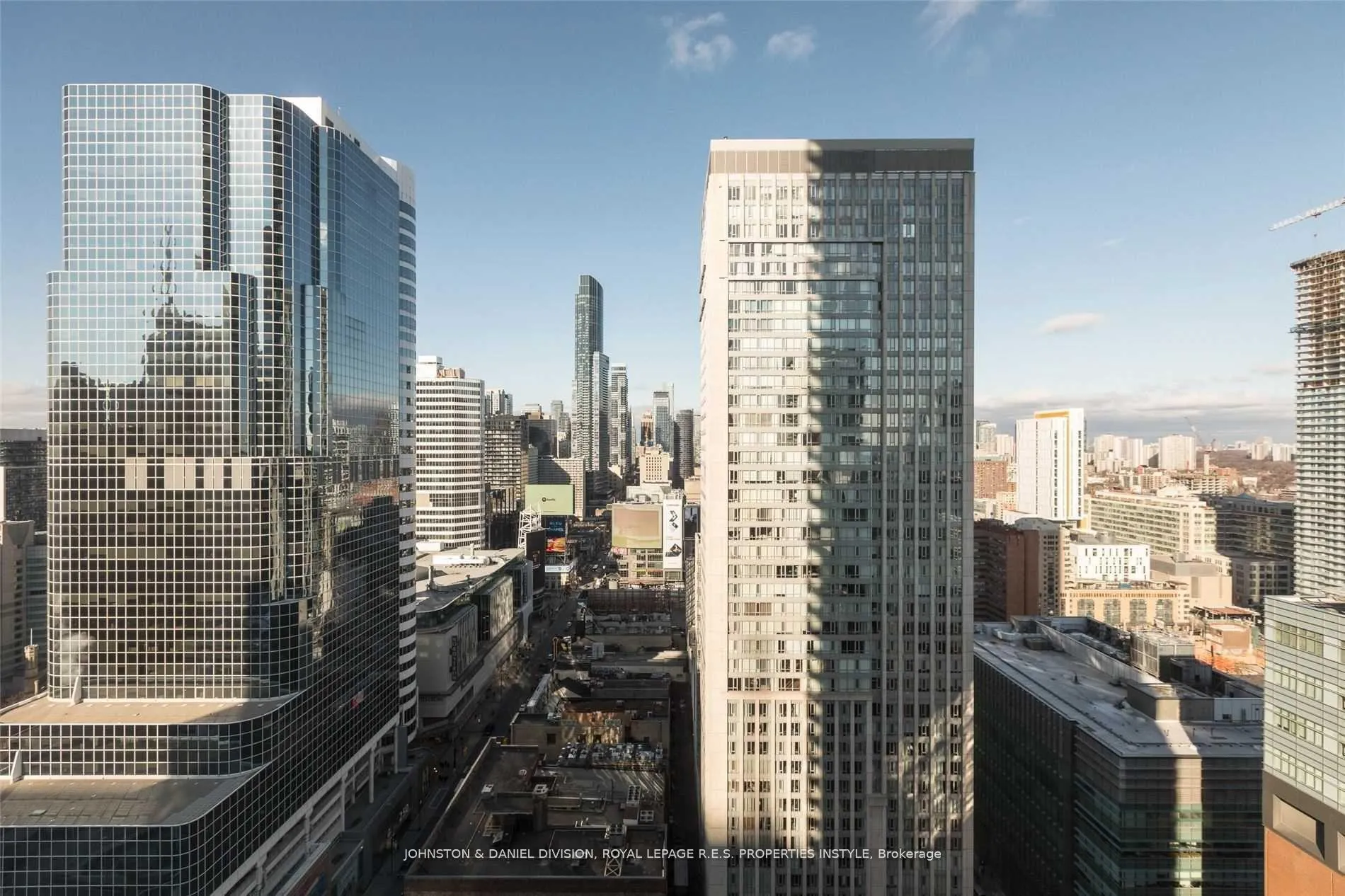 Photo 16 of Unit 2502, 197 Yonge Street, Toronto, Church-Yonge Corridor — HOMEH