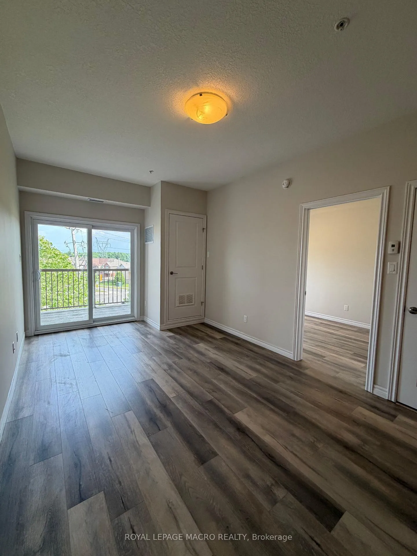 Photo 5 of Unit 312, 3200 Regional Road 56, Hamilton, Binbrook — HOMEH