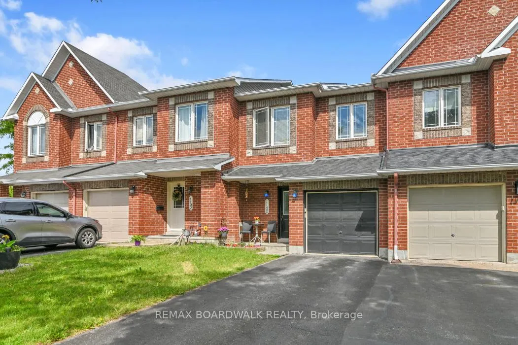 Photo 2 of 1160 Halton Terrace, Ottawa, Kanata - Morgan's Grant/South March — HOMEH