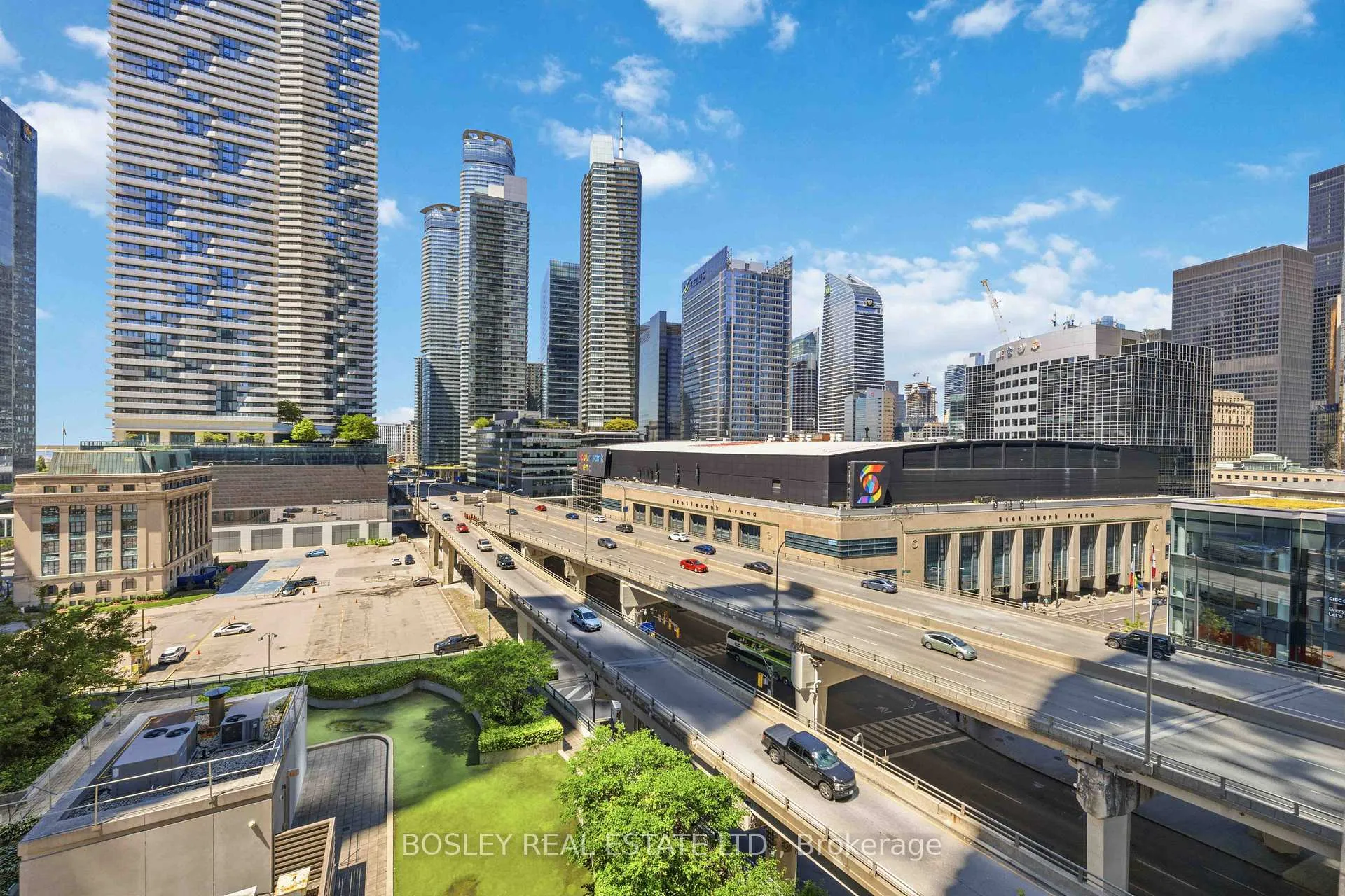 Photo 25 of Unit 1001, 18 Harbour Street, Toronto, Waterfront Communities — HOMEH