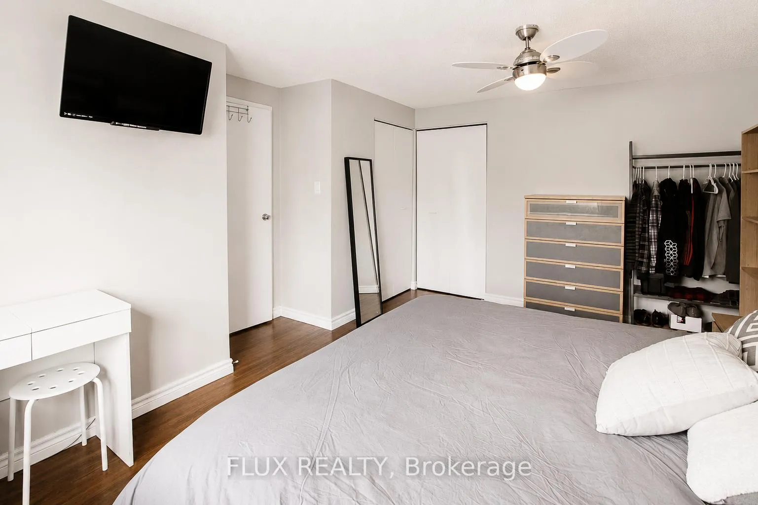 Photo 18 of Unit 19, 595 Third Street, London, East H — HOMEH