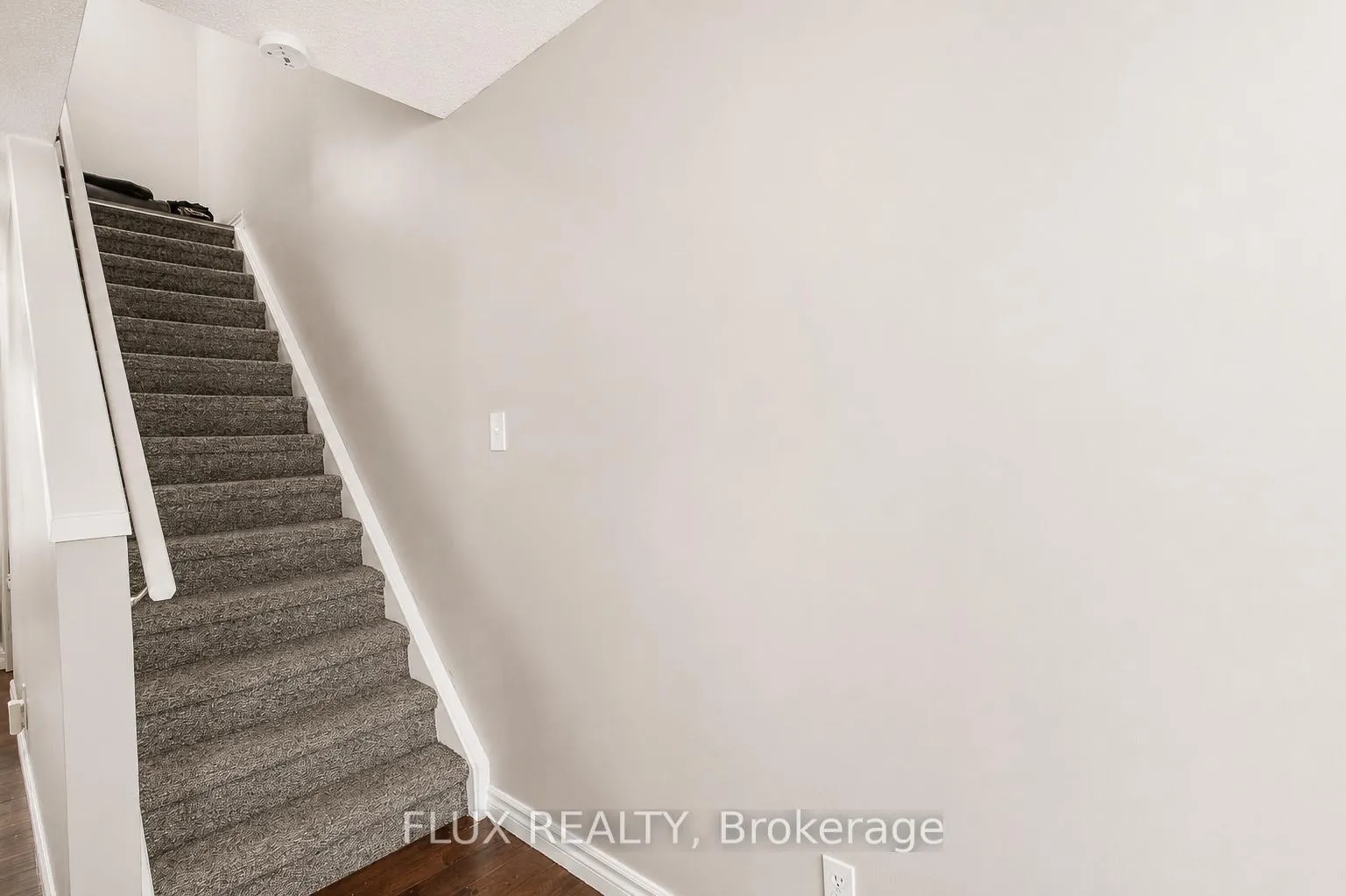 Photo 25 of Unit 19, 595 Third Street, London, East H — HOMEH