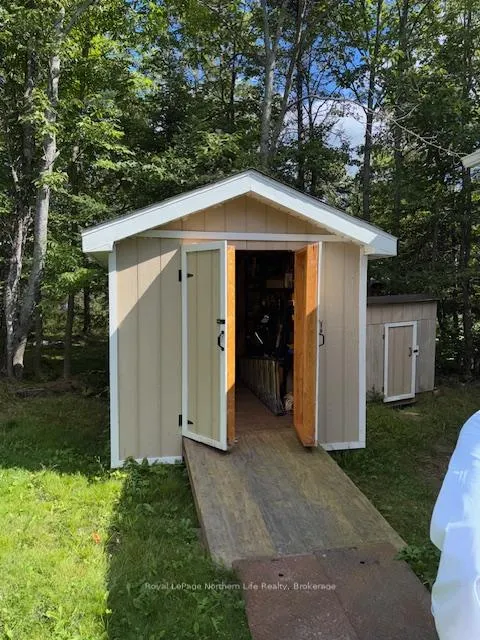 Photo 18 of 844 Hemlock Island, East Ferris — HOMEH