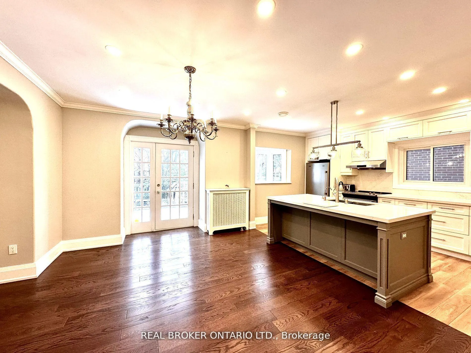 Photo 2 of 25 Cheritan Avenue, Toronto, Lawrence Park South — HOMEH