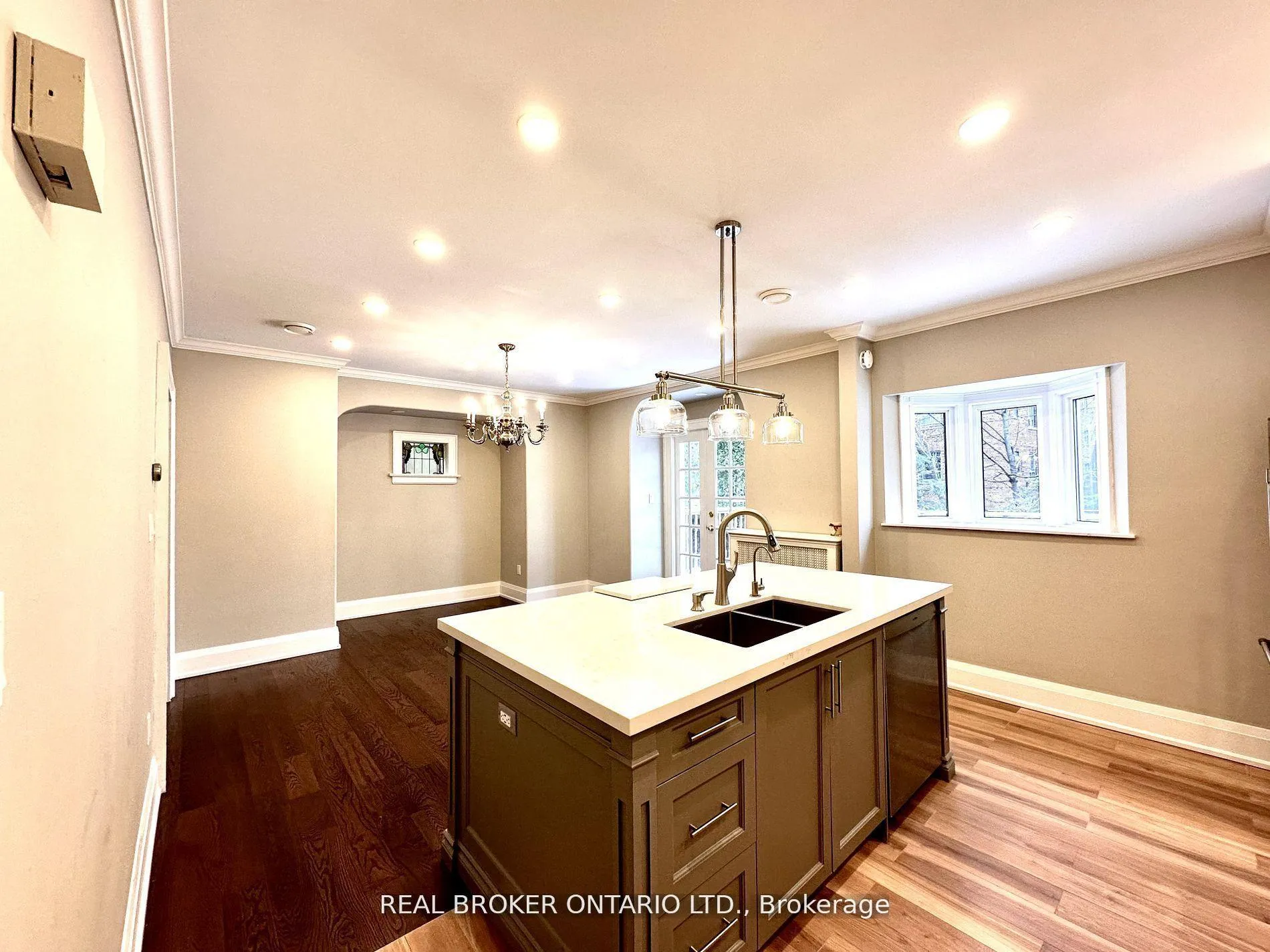 Photo 6 of 25 Cheritan Avenue, Toronto, Lawrence Park South — HOMEH