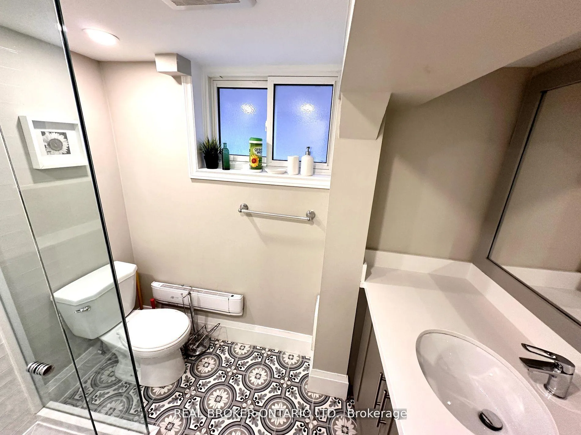 Photo 16 of 25 Cheritan Avenue, Toronto, Lawrence Park South — HOMEH