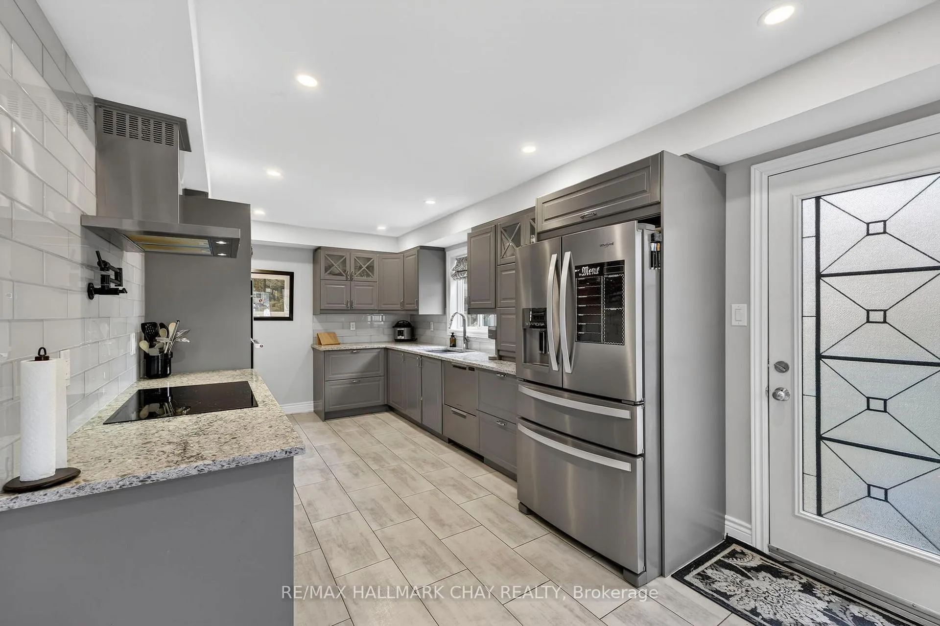 Photo 12 of 19 Smith Street, New Tecumseth, Alliston — HOMEH