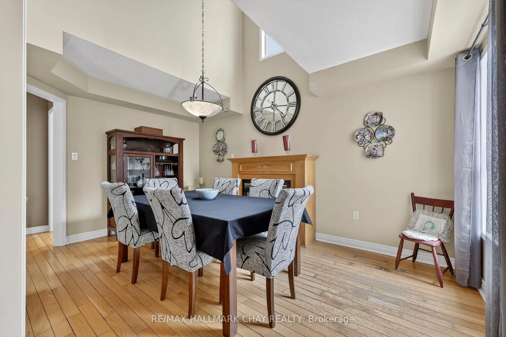 Photo 18 of 19 Smith Street, New Tecumseth, Alliston — HOMEH