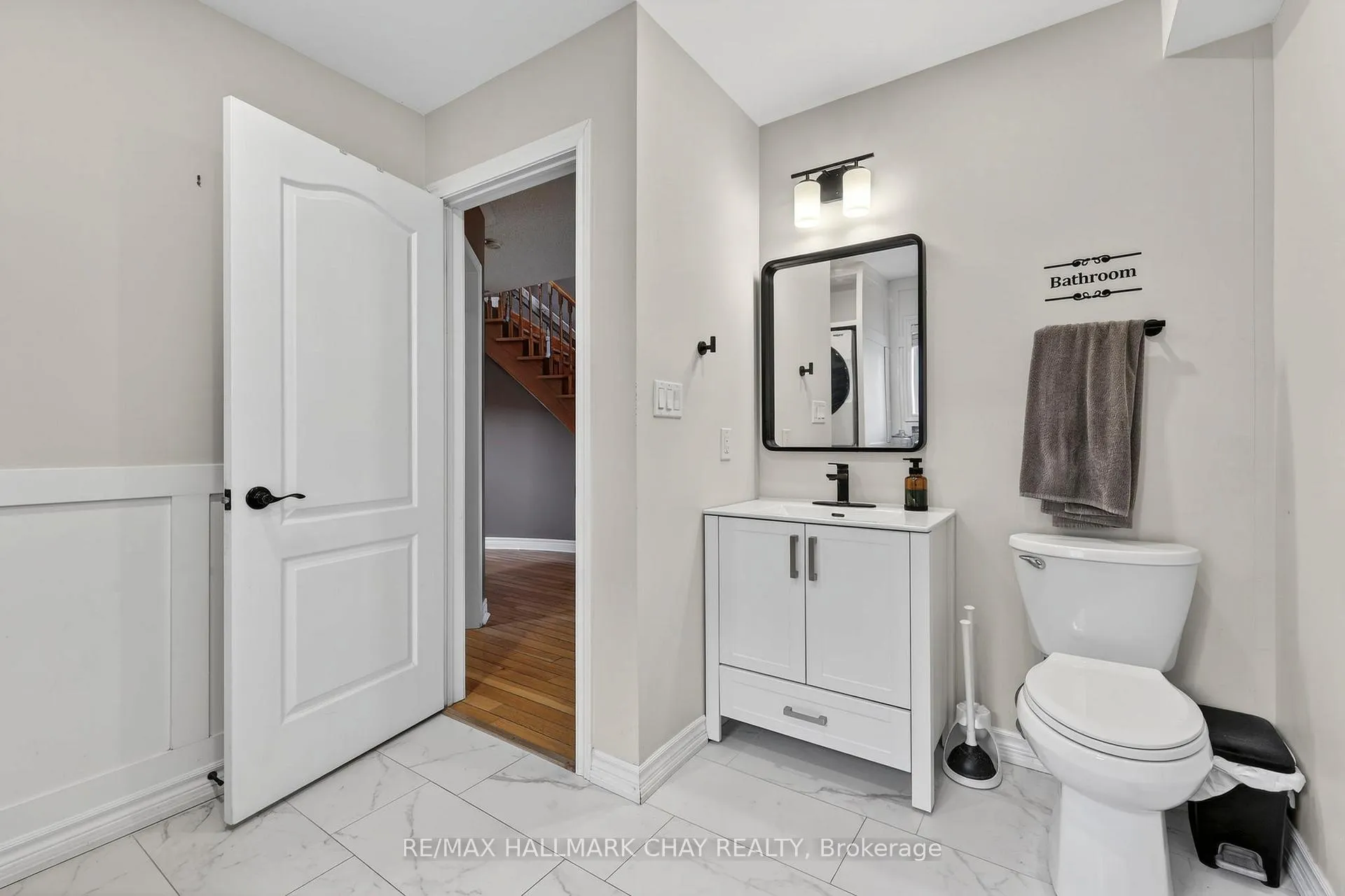 Photo 25 of 19 Smith Street, New Tecumseth, Alliston — HOMEH