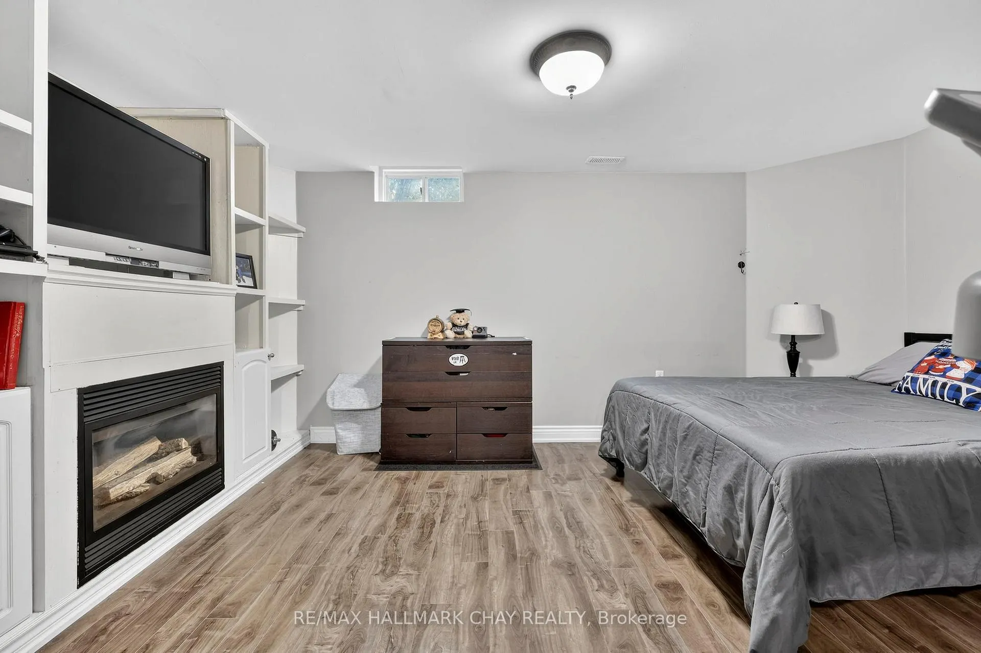 Photo 37 of 19 Smith Street, New Tecumseth, Alliston — HOMEH