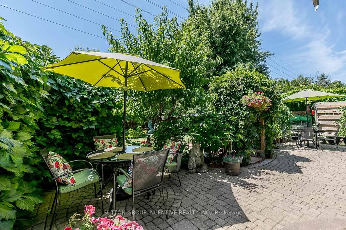 Photo 19 of 89 Cityview Circle, Barrie, Holly — HOMEH