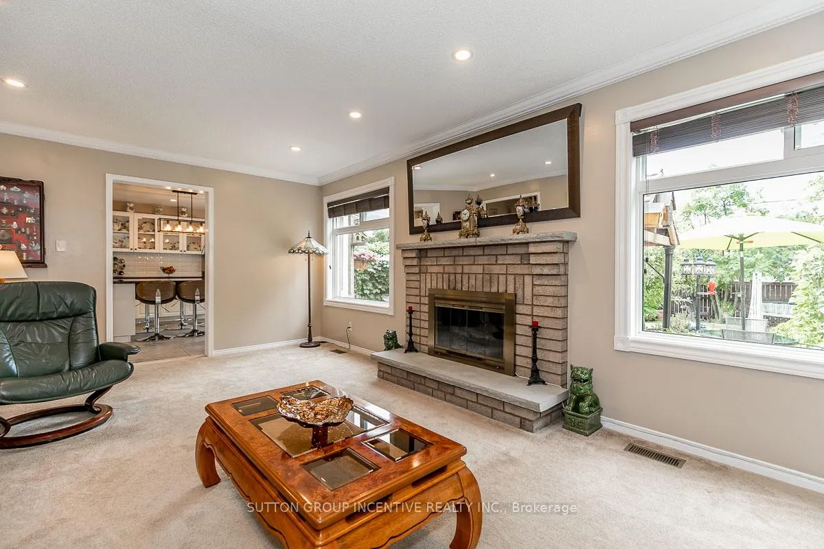 Photo 27 of 89 Cityview Circle, Barrie, Holly — HOMEH