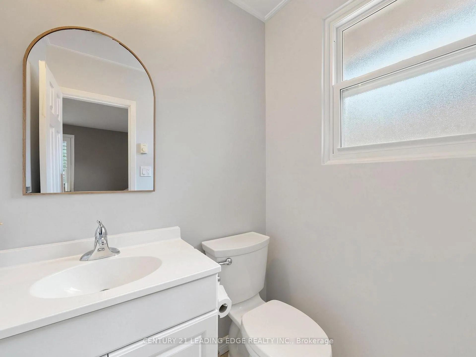Photo 21 of 38 Sheldonbury Crescent, Scarborough, L'Amoreaux — HOMEH