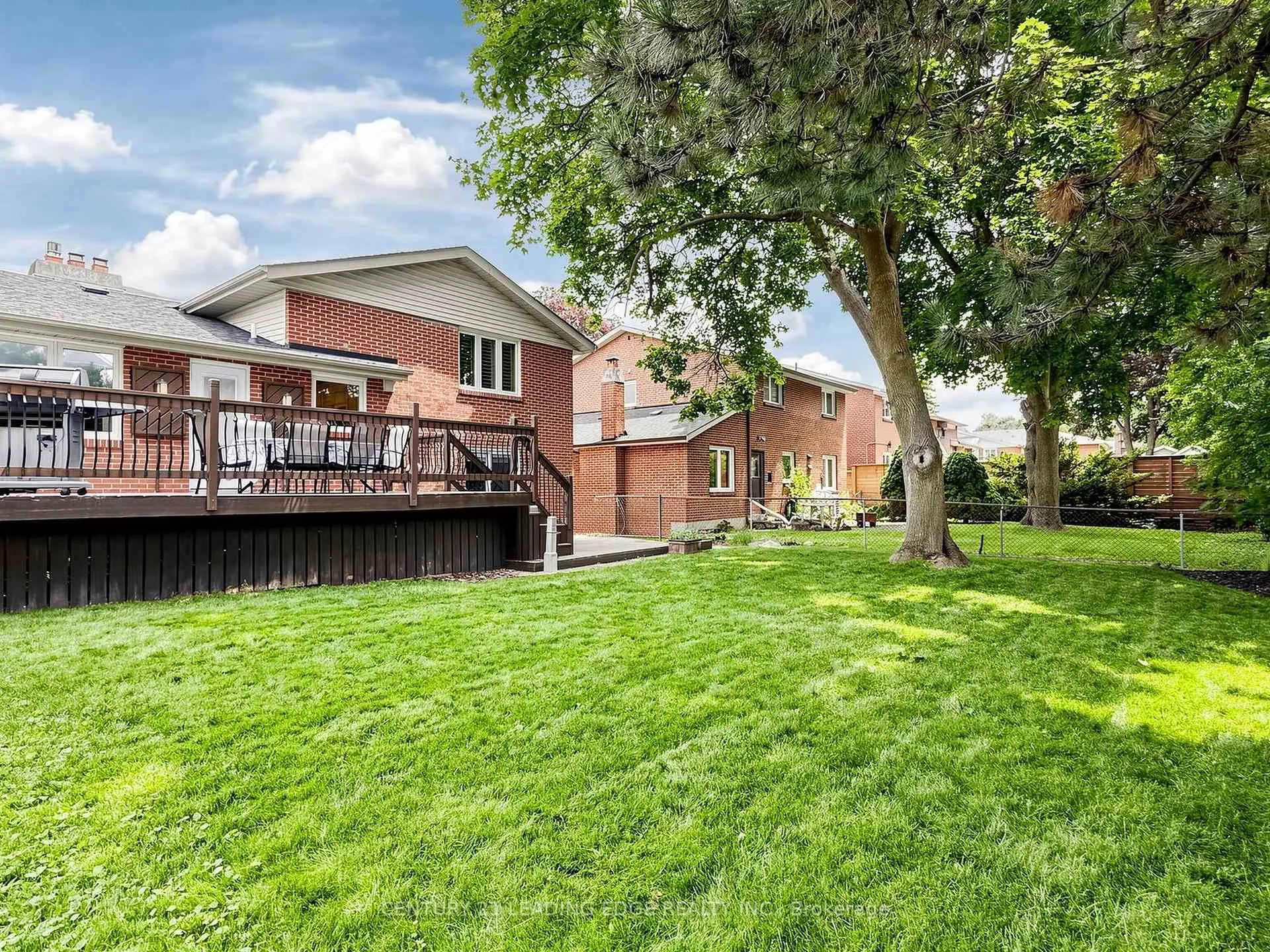 Photo 39 of 38 Sheldonbury Crescent, Scarborough, L'Amoreaux — HOMEH