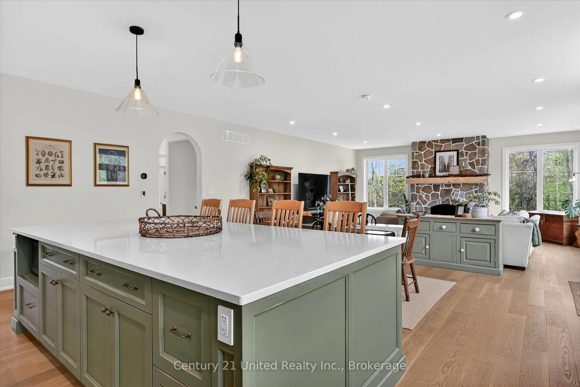 Photo 7 of 38 Darling Drive, Selwyn — HOMEH