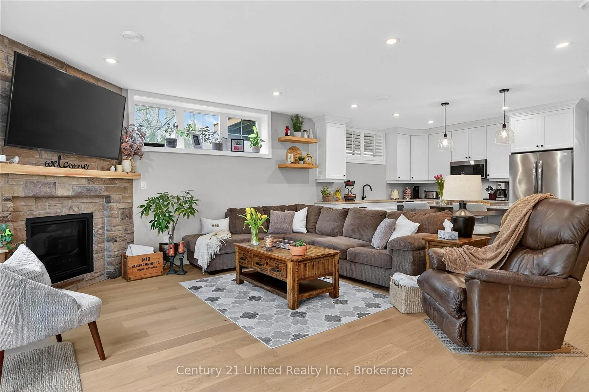 Photo 34 of 38 Darling Drive, Selwyn — HOMEH