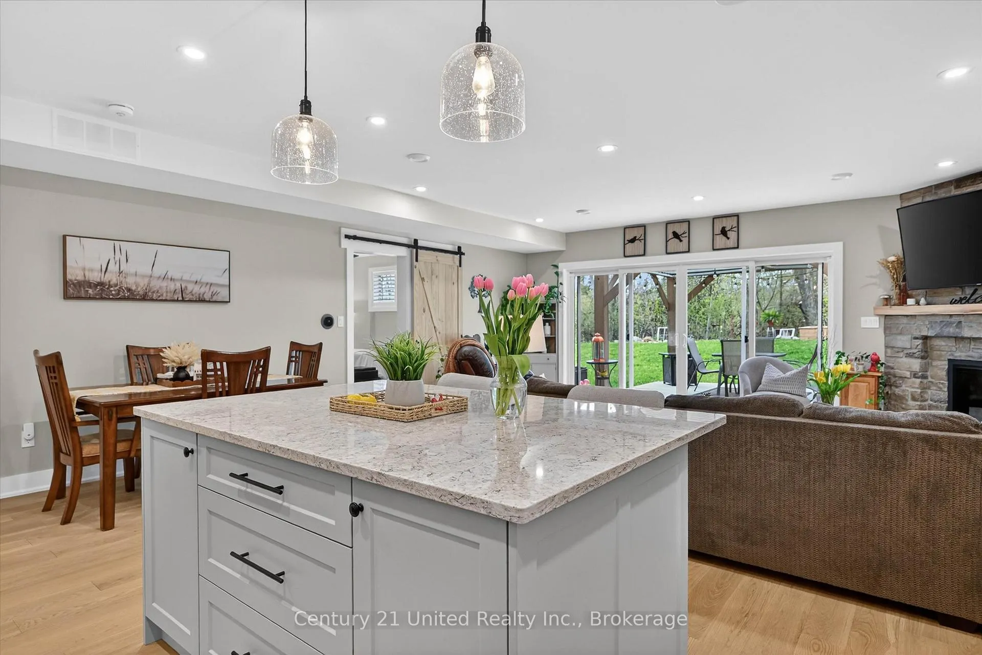 Photo 36 of 38 Darling Drive, Selwyn — HOMEH