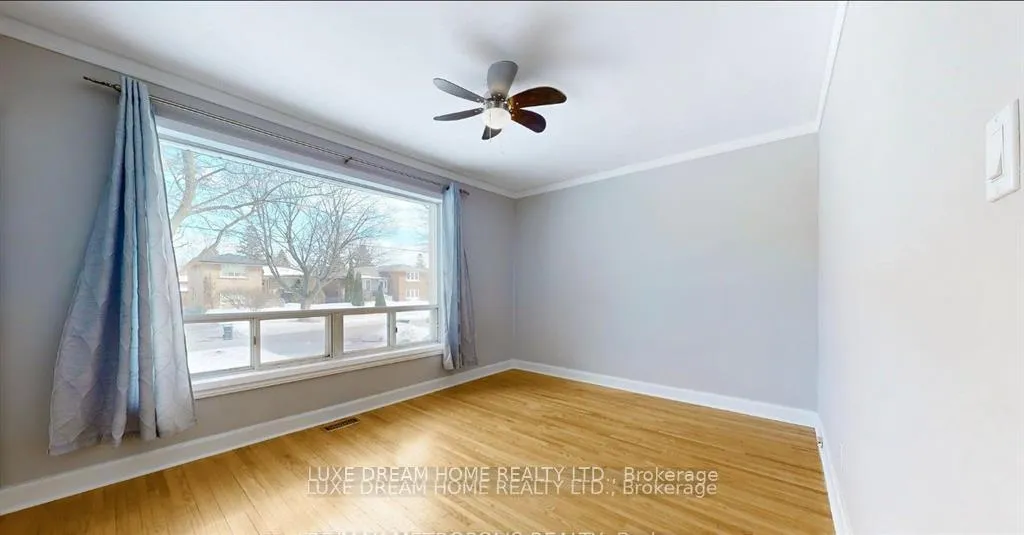 Photo 13 of 16 Perivale Crescent, Scarborough, Bendale — HOMEH
