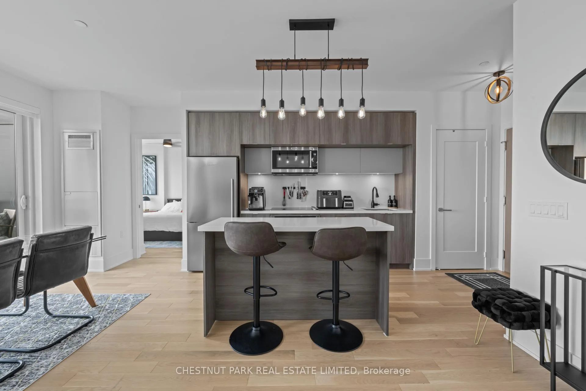 Photo 5 of Unit 4419, 585 Bloor Street E, Toronto, Cabbagetown-South St. James Town — HOMEH