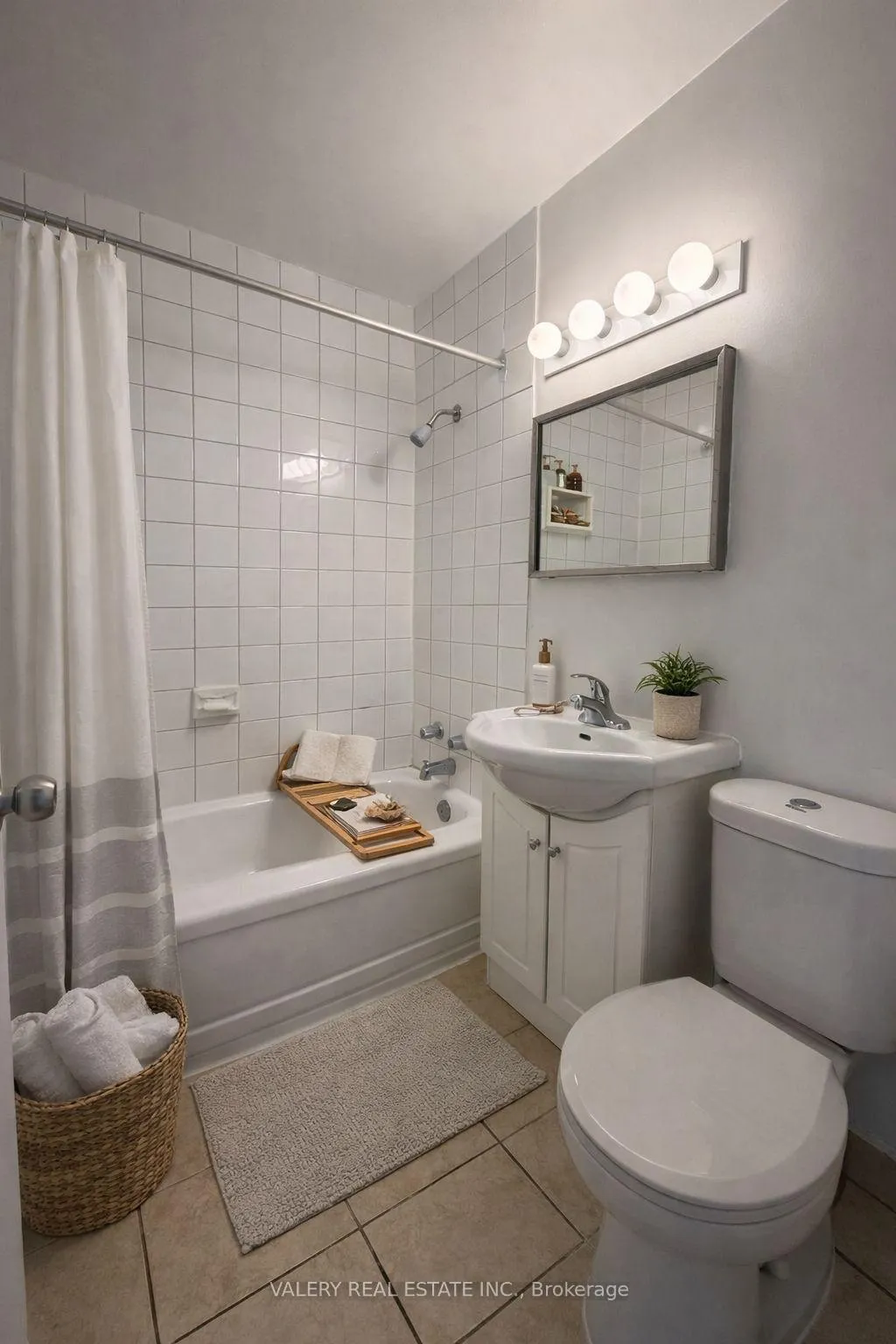 Photo 7 of Unit 1508, 890 Jane Street, Toronto, Rockcliffe-Smythe — HOMEH