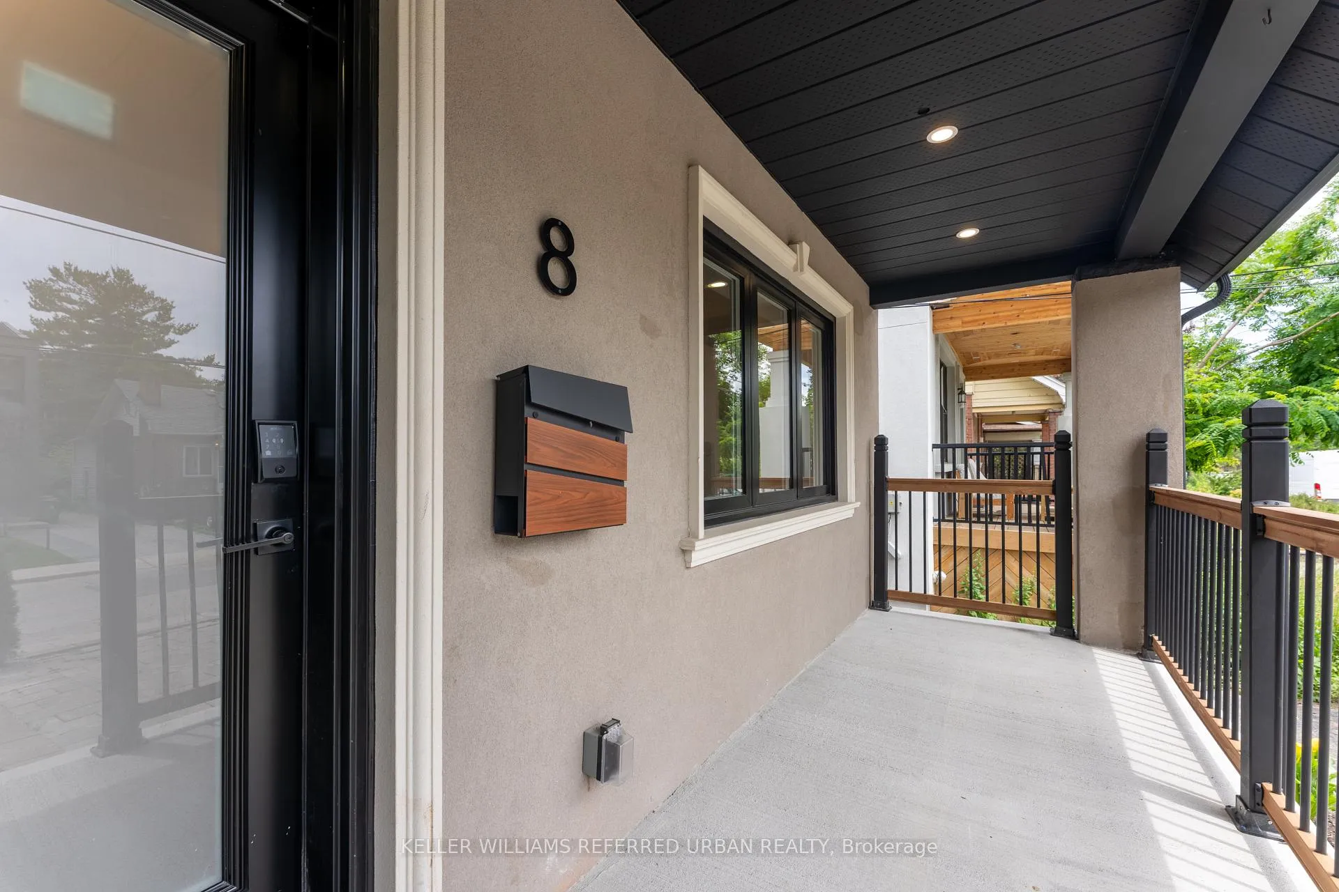 Photo 2 of 8 Doncaster Avenue, Toronto, Woodbine-Lumsden — HOMEH
