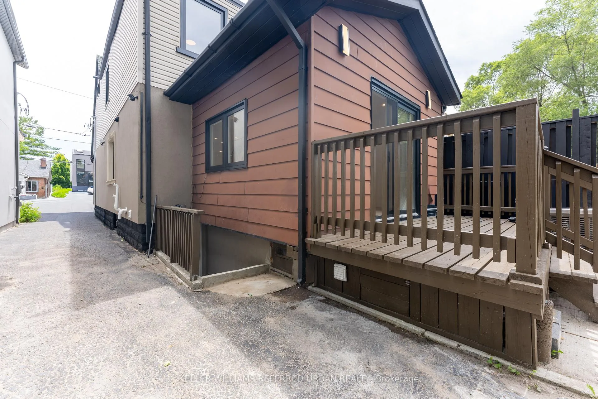 Photo 14 of 8 Doncaster Avenue, Toronto, Woodbine-Lumsden — HOMEH
