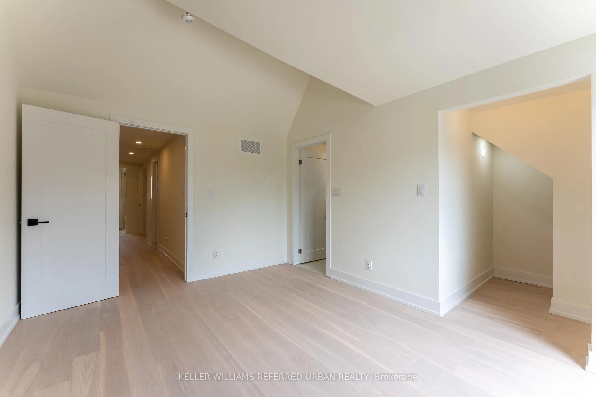 Photo 21 of 8 Doncaster Avenue, Toronto, Woodbine-Lumsden — HOMEH