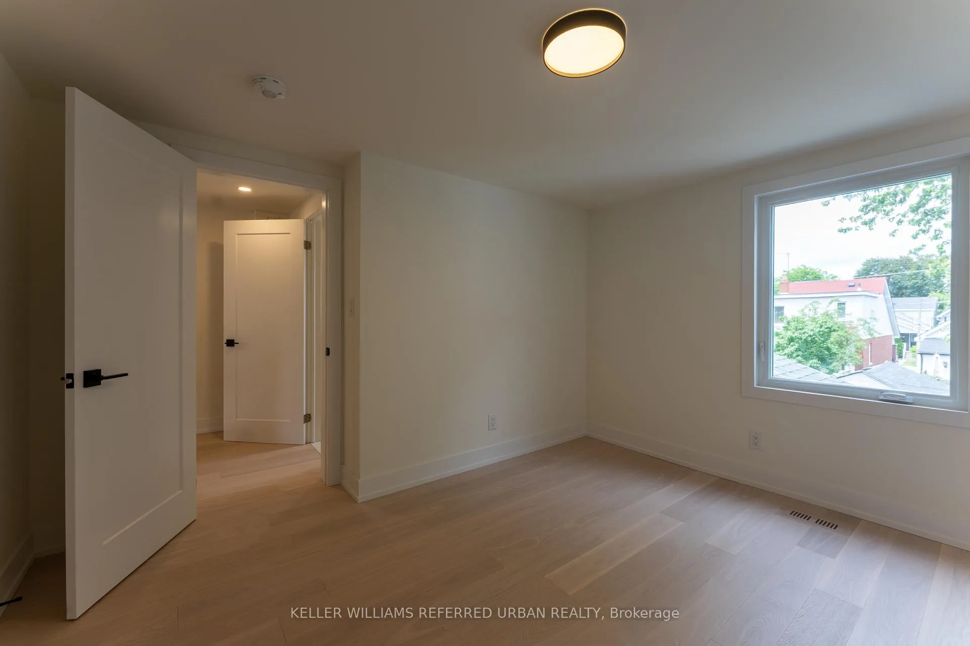 Photo 24 of 8 Doncaster Avenue, Toronto, Woodbine-Lumsden — HOMEH