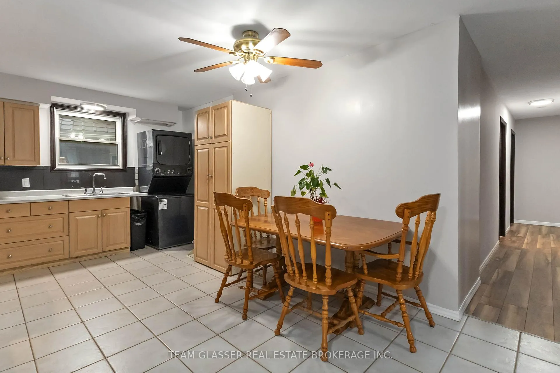 Photo 8 of 1082 Lawson Road, London, North I — HOMEH