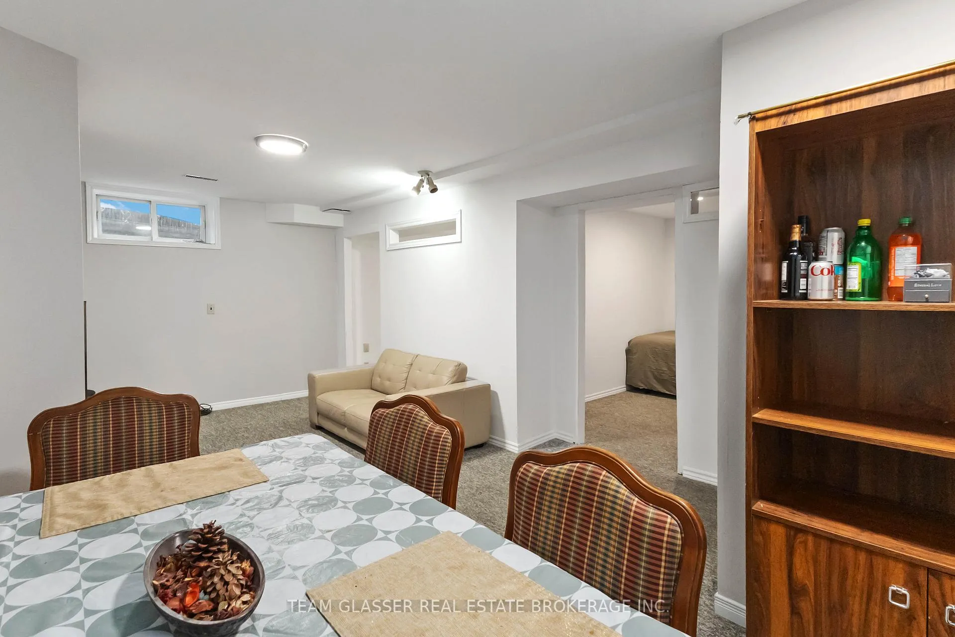 Photo 22 of 1082 Lawson Road, London, North I — HOMEH