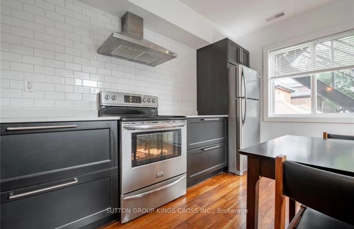 Photo 6 of Unit Upper, 179 John Street S, Hamilton, Corktown — HOMEH