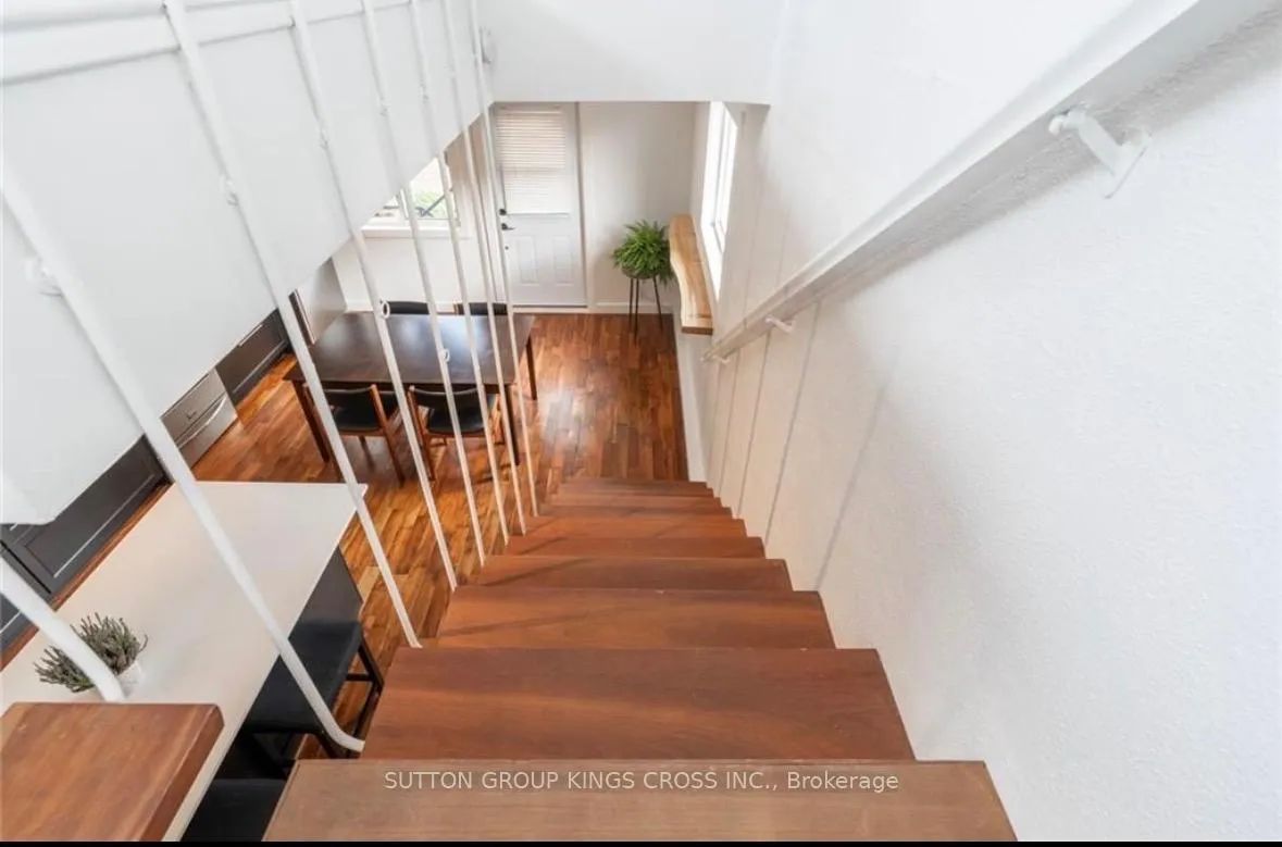 Photo 13 of Unit Upper, 179 John Street S, Hamilton, Corktown — HOMEH