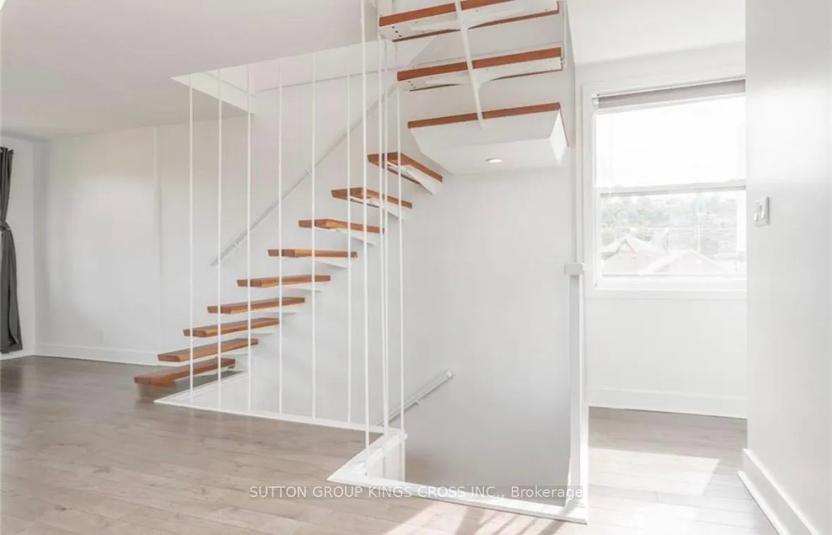 Photo 15 of Unit Upper, 179 John Street S, Hamilton, Corktown — HOMEH