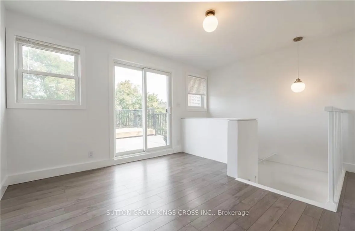 Photo 19 of Unit Upper, 179 John Street S, Hamilton, Corktown — HOMEH