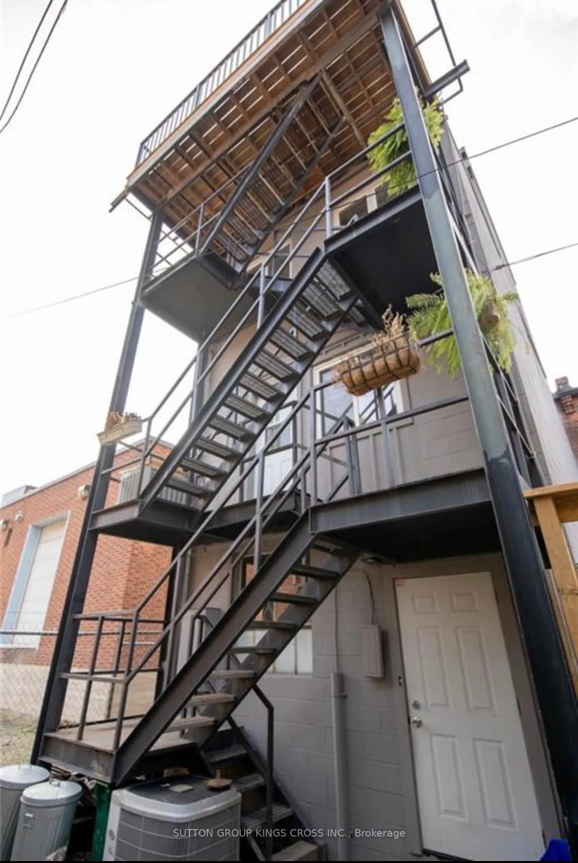 Photo 23 of Unit Upper, 179 John Street S, Hamilton, Corktown — HOMEH