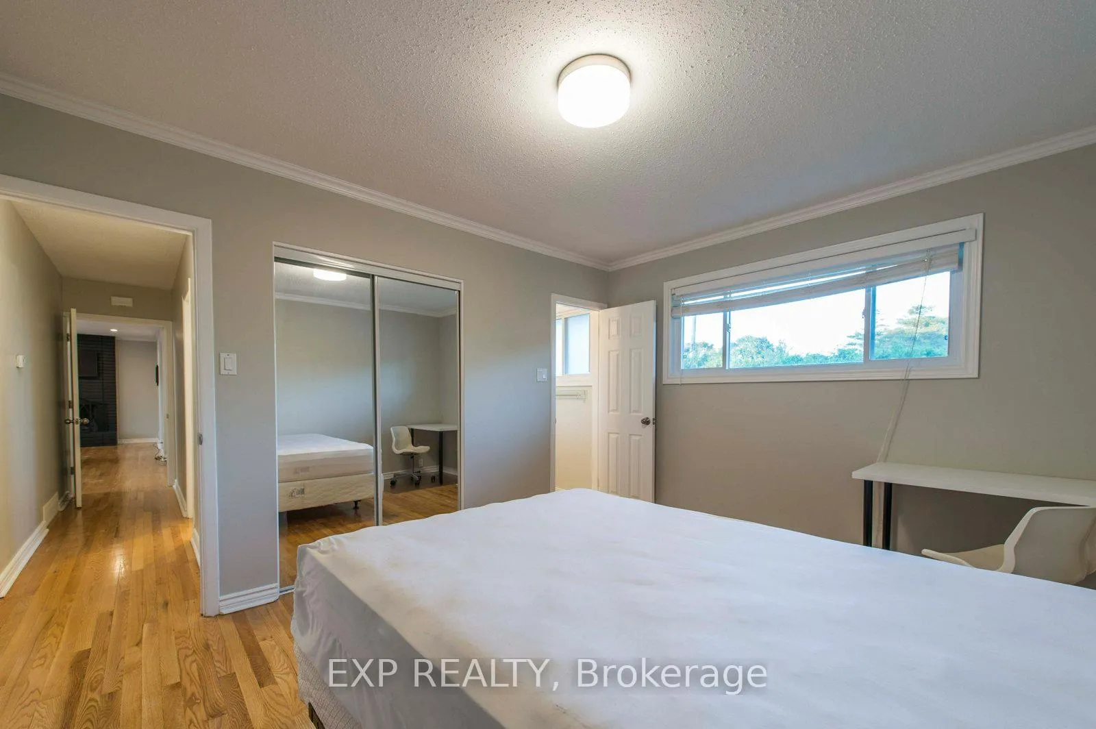 Photo 14 of Unit A, 107 Hilliard Avenue, Ottawa, City View/Skyline/Fisher Heights/Parkwood Hills — HOMEH