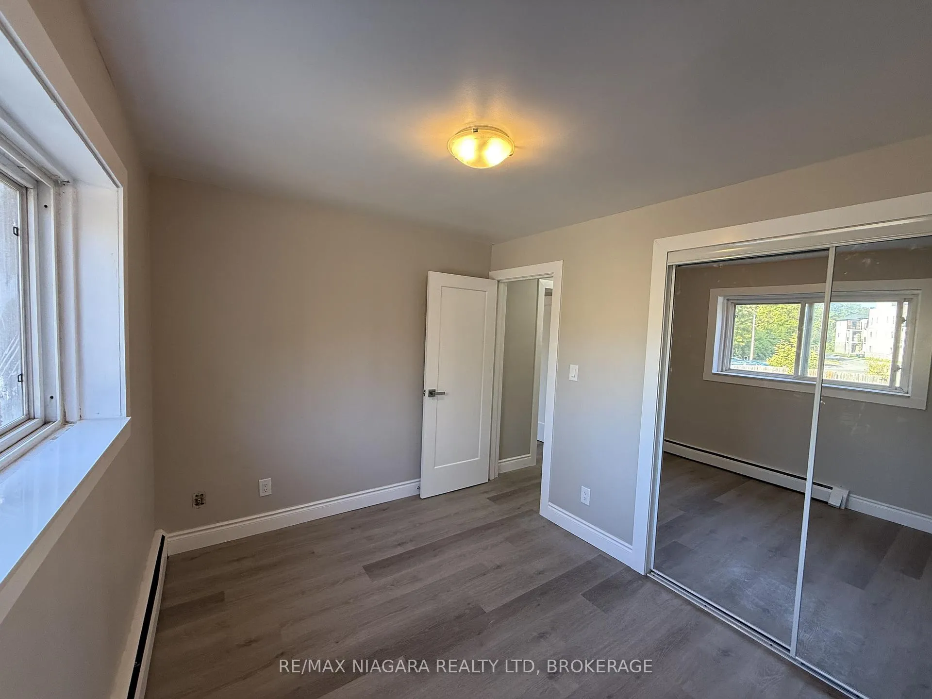 Photo 22 of Unit 7, 286 Vine Street, St. Catharines, Carlton/Bunting — HOMEH