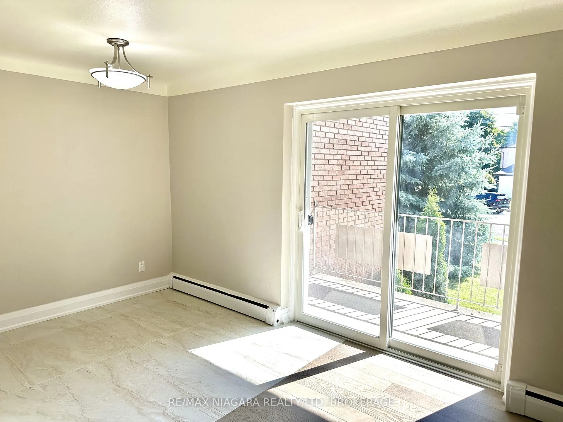 Photo 34 of Unit 7, 286 Vine Street, St. Catharines, Carlton/Bunting — HOMEH