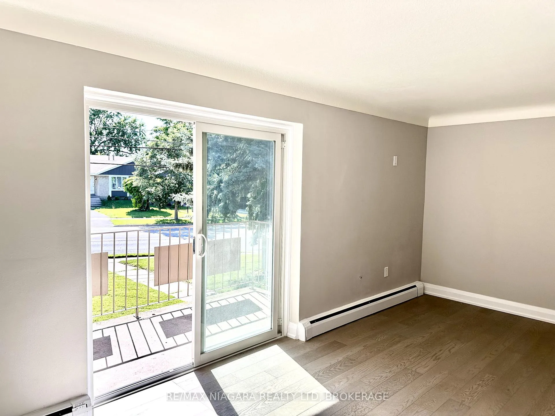 Photo 36 of Unit 7, 286 Vine Street, St. Catharines, Carlton/Bunting — HOMEH