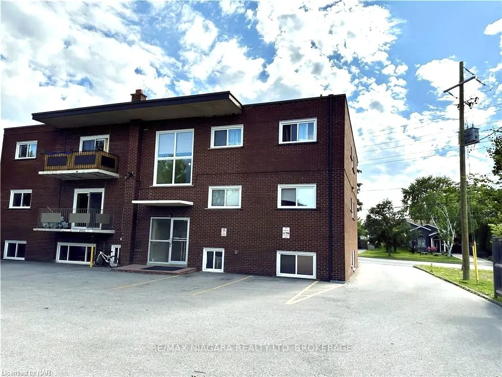 Photo 63 of Unit 7, 286 Vine Street, St. Catharines, Carlton/Bunting — HOMEH