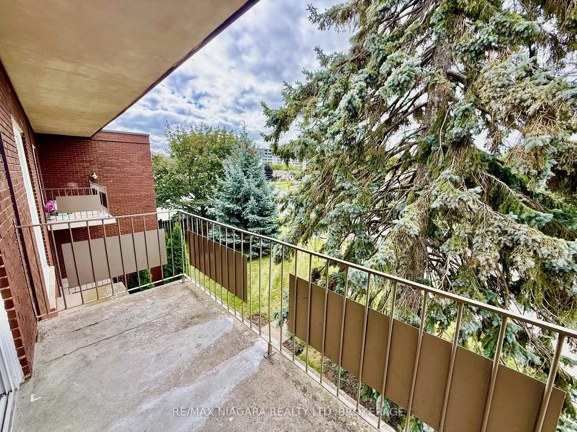 Photo 25 of Unit 7, 286 Vine Street, St. Catharines, Carlton/Bunting — HOMEH