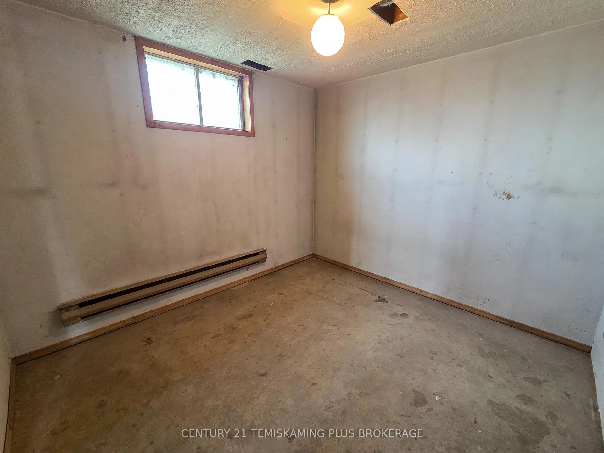 Photo 24 of 533205 River Road, Englehart, Central Timiskaming — HOMEH