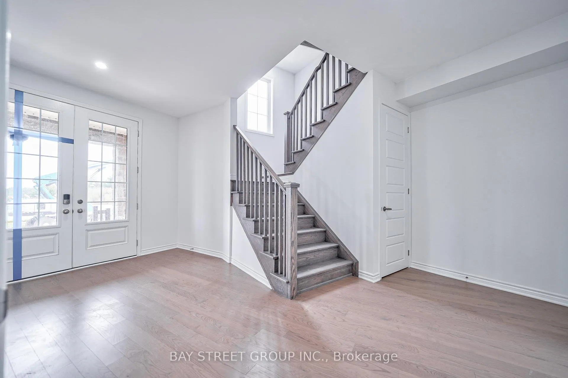 Photo 8 of 3102 Harasym Trail, Oakville, Northwest — HOMEH