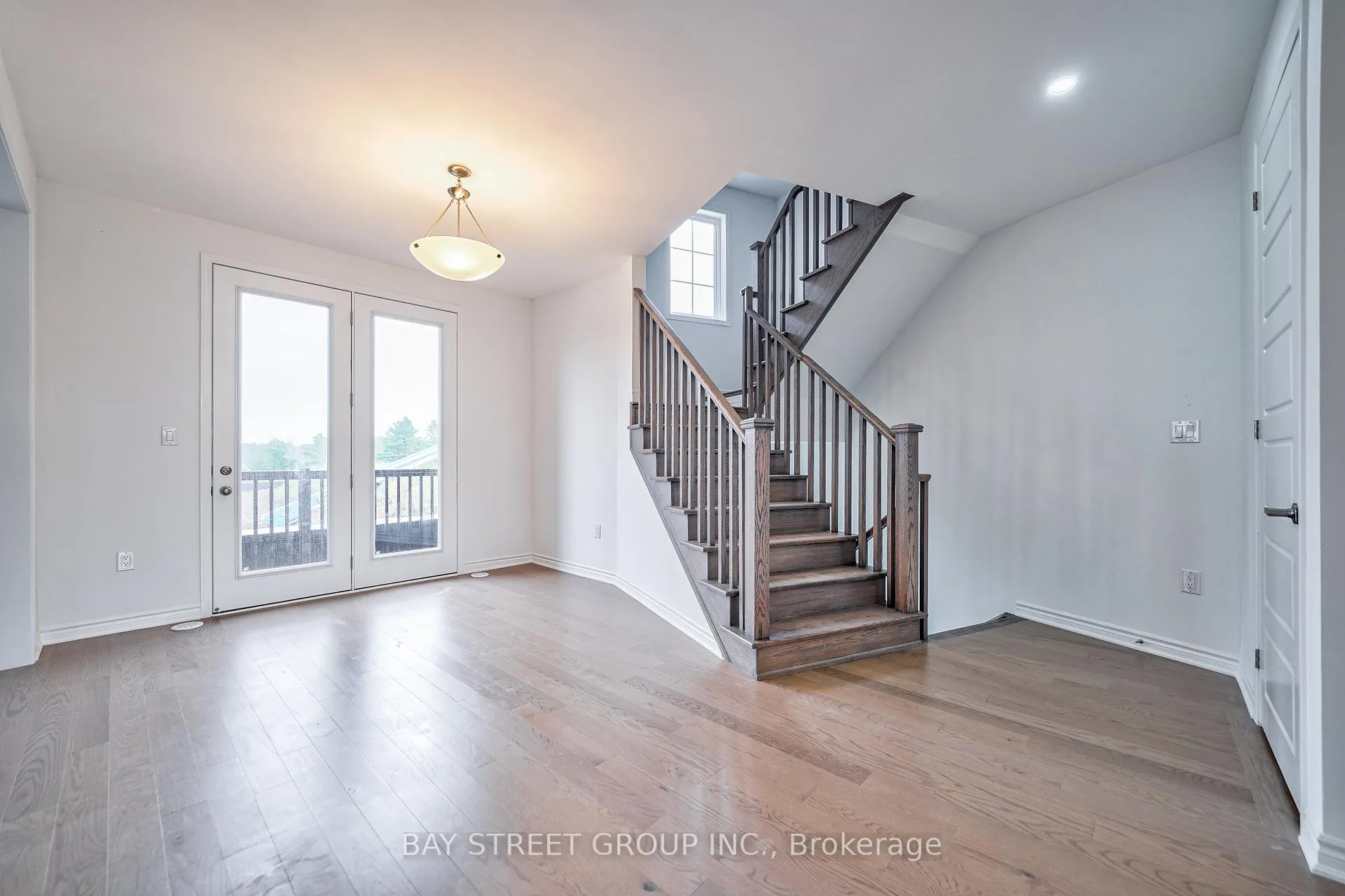 Photo 13 of 3102 Harasym Trail, Oakville, Northwest — HOMEH